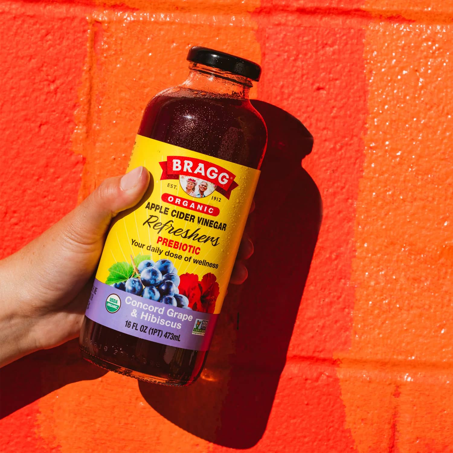 Bragg Organic Apple Cider Vinegar Refresher, Concord Grape & Hibiscus, 16 fl oz - Görsel 3